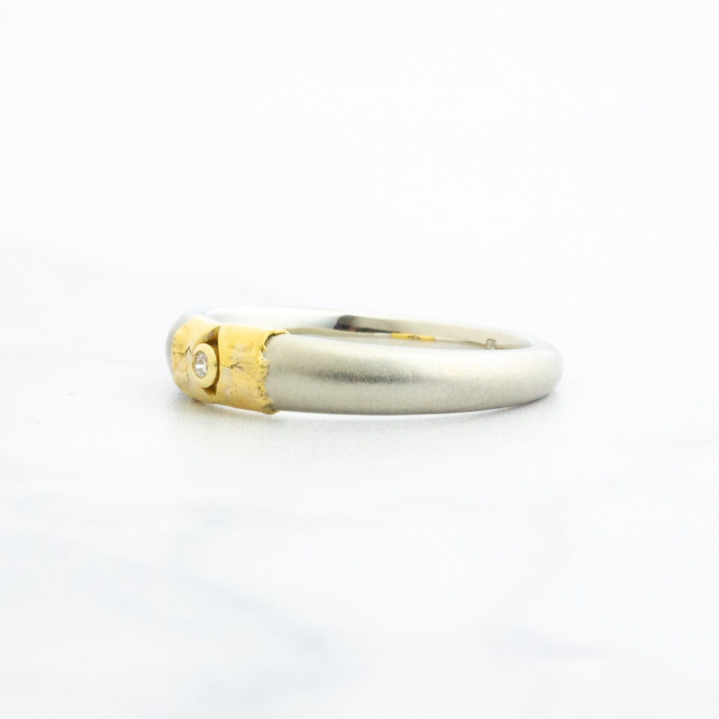 18k White & 22k Yellow Gold Tapered Diamond Ring