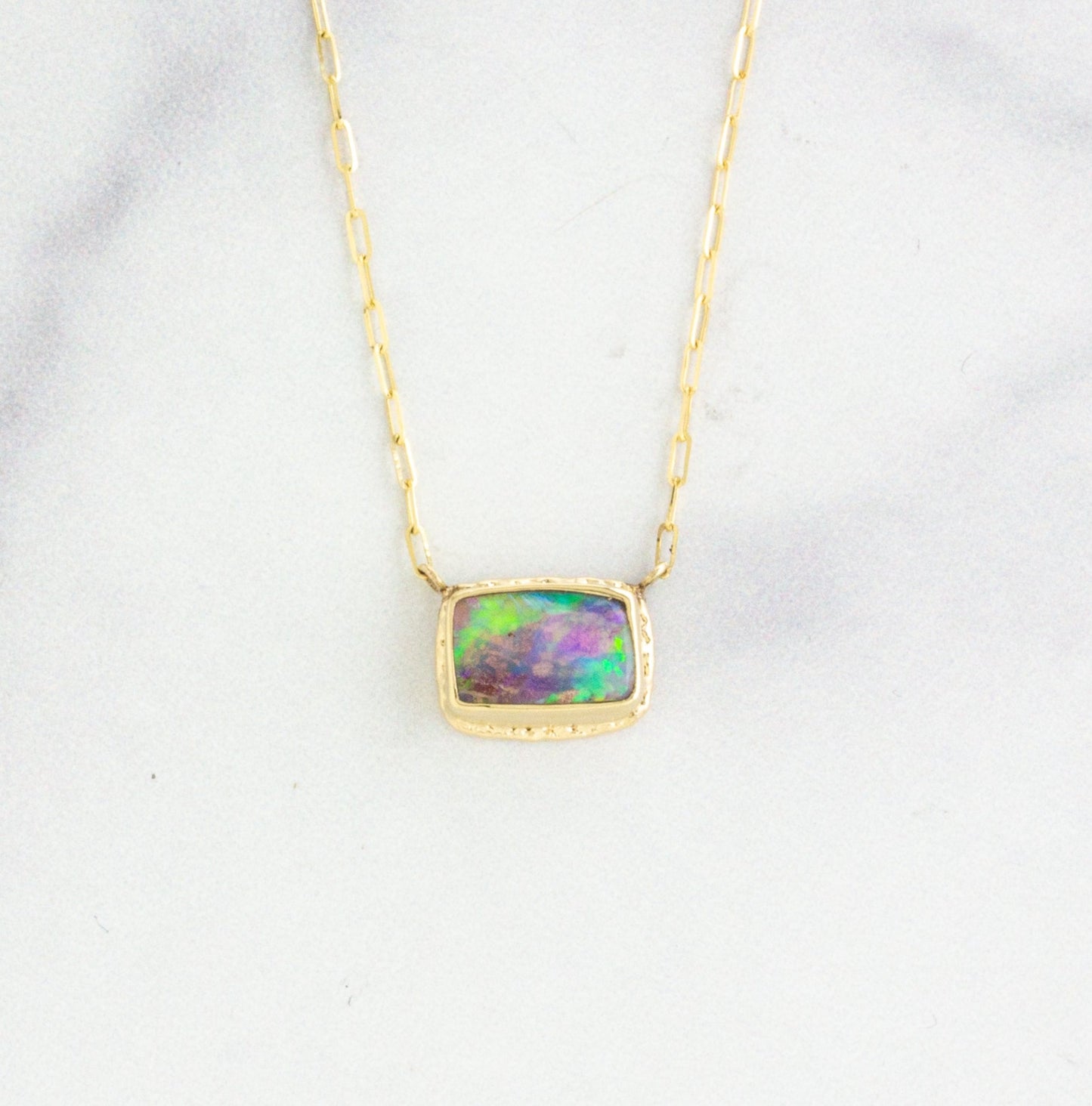 14K Gold Ruffled Edge Opalized Wood Necklace