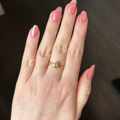 18k Gold .25ct Diamond Shield Ring