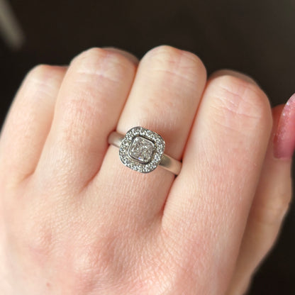 18k Palladium White Gold 1.06 tcw Diamond Ring