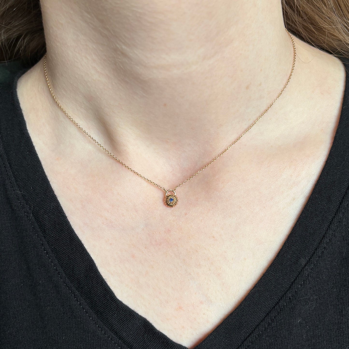 14k Gold Cone Flower & Sapphire Necklace