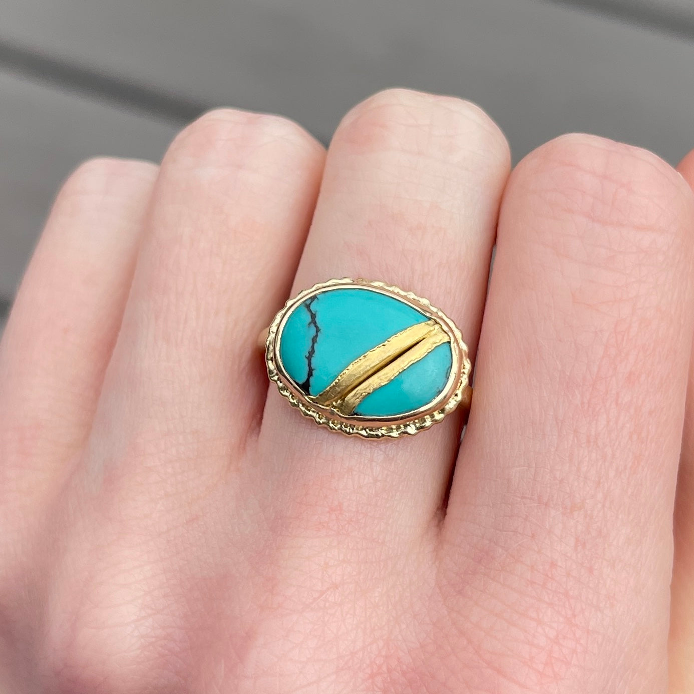 18 & 22K Golden Joinery Hubei Turquoise Ring