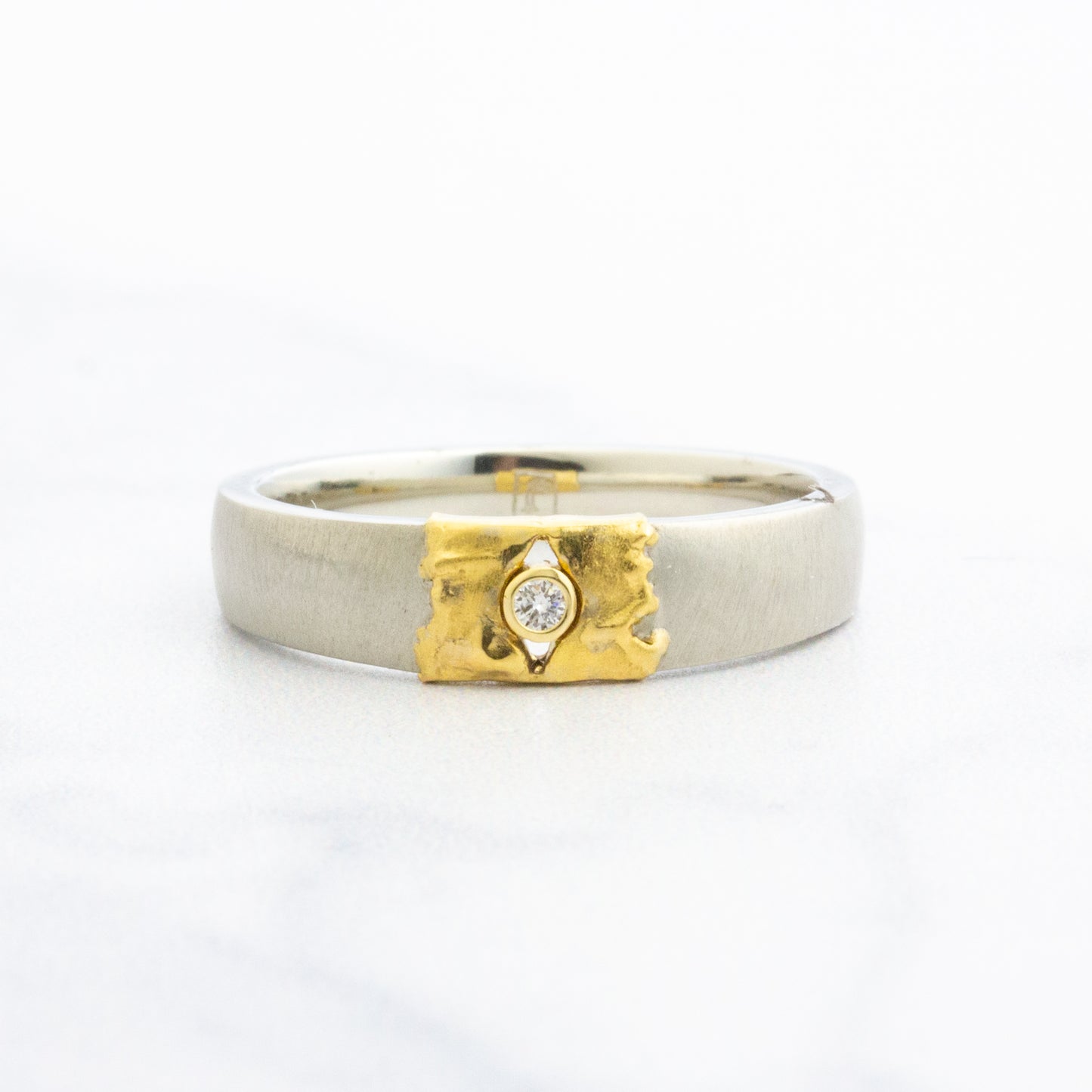 18k & 22k Gold Diamond Ring