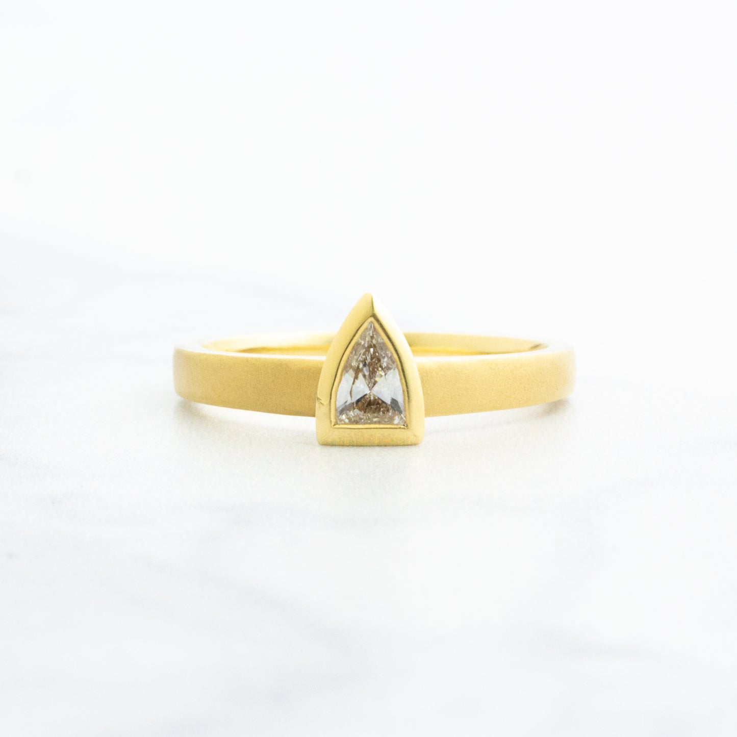 18k Gold .25ct Diamond Shield Ring