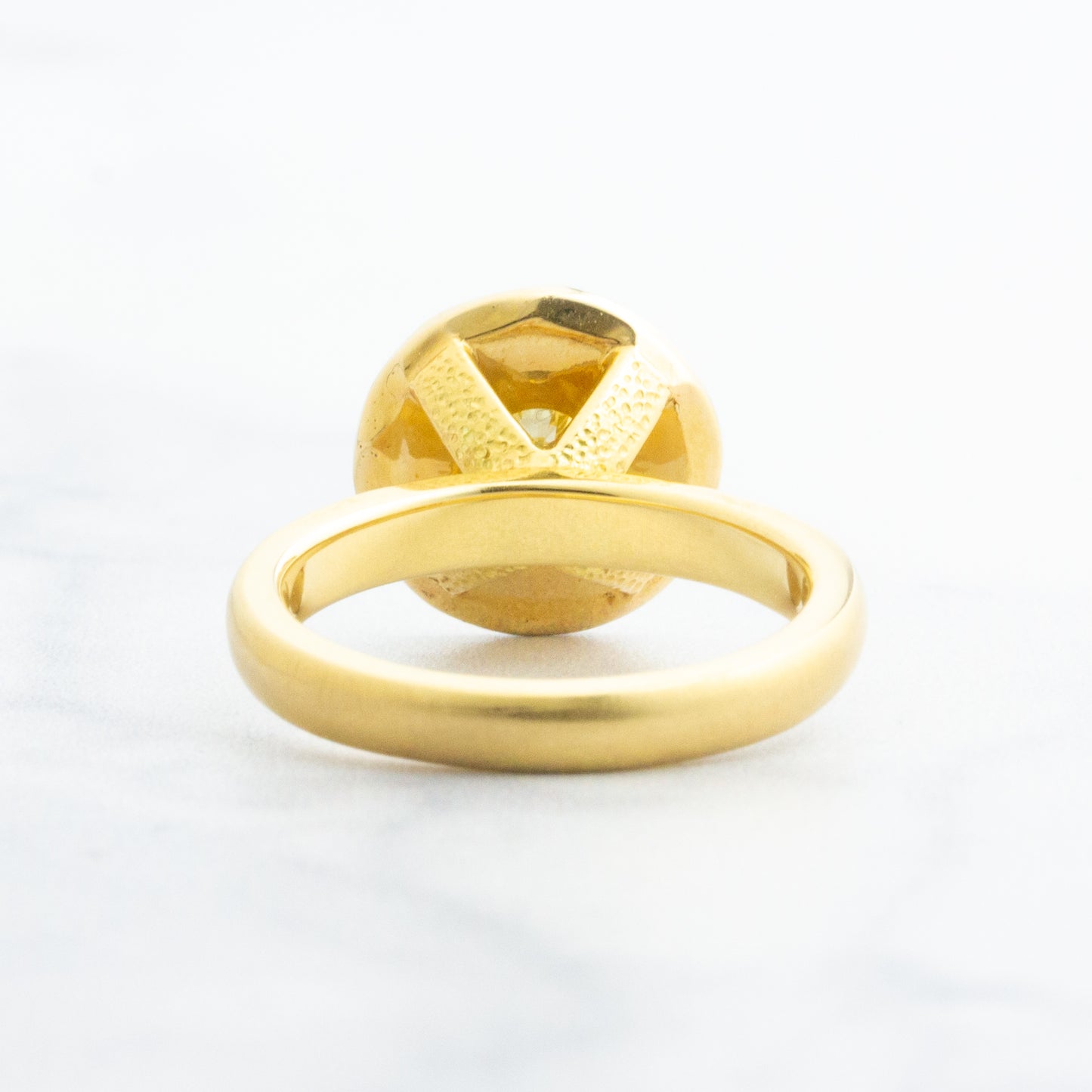 18k Gold 1.14 tcw Diamond Solitaire Halo Ring